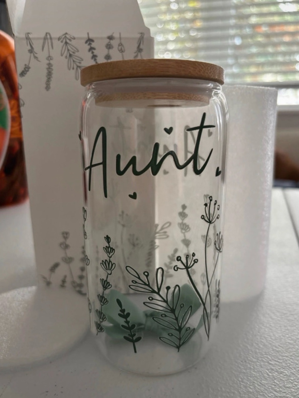 Aunt Glass Tunbler with Bamboo Lid - Green Botanical Design